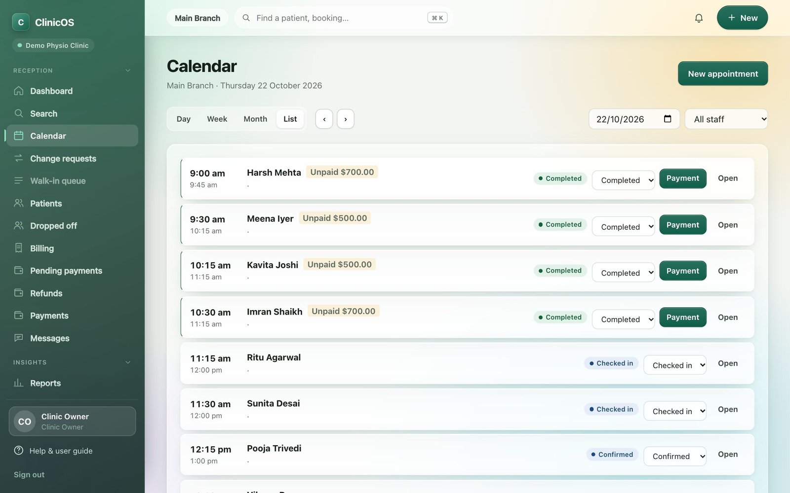 Today’s appointment list with statuses and payment buttons